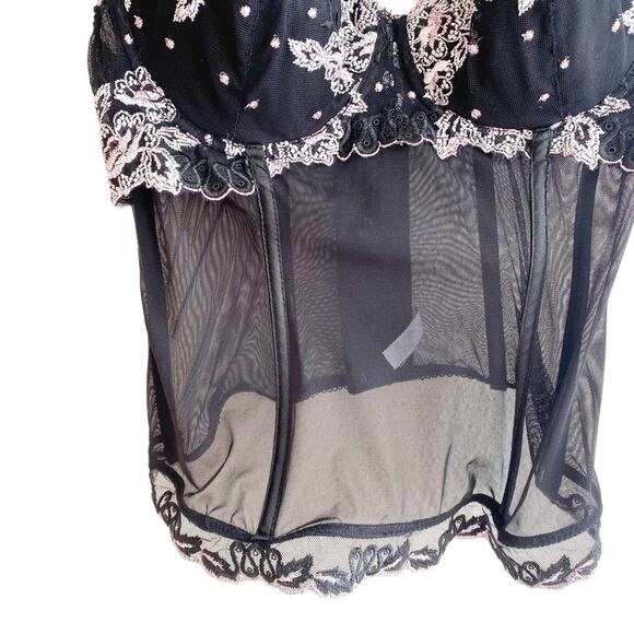 Donna L’Oren Sheer Mesh Lace Corset - Picture 3 of 7